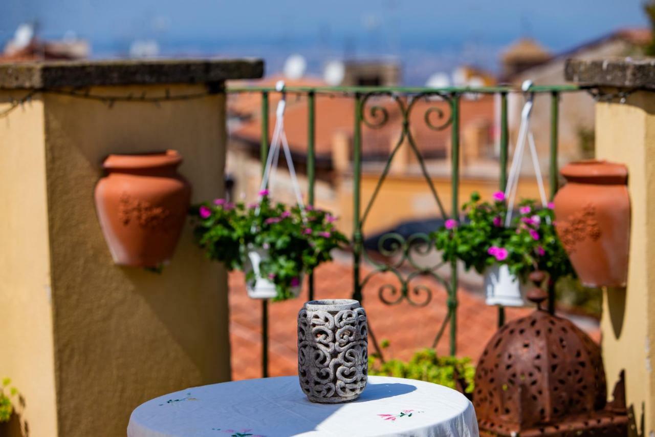 B&B Buonfiglio Cicconcelli - Terrazza Panoramica Frascati Exterior photo